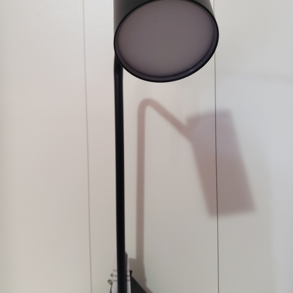 Project 62 LED Task Lamp - Picture 4 of 5